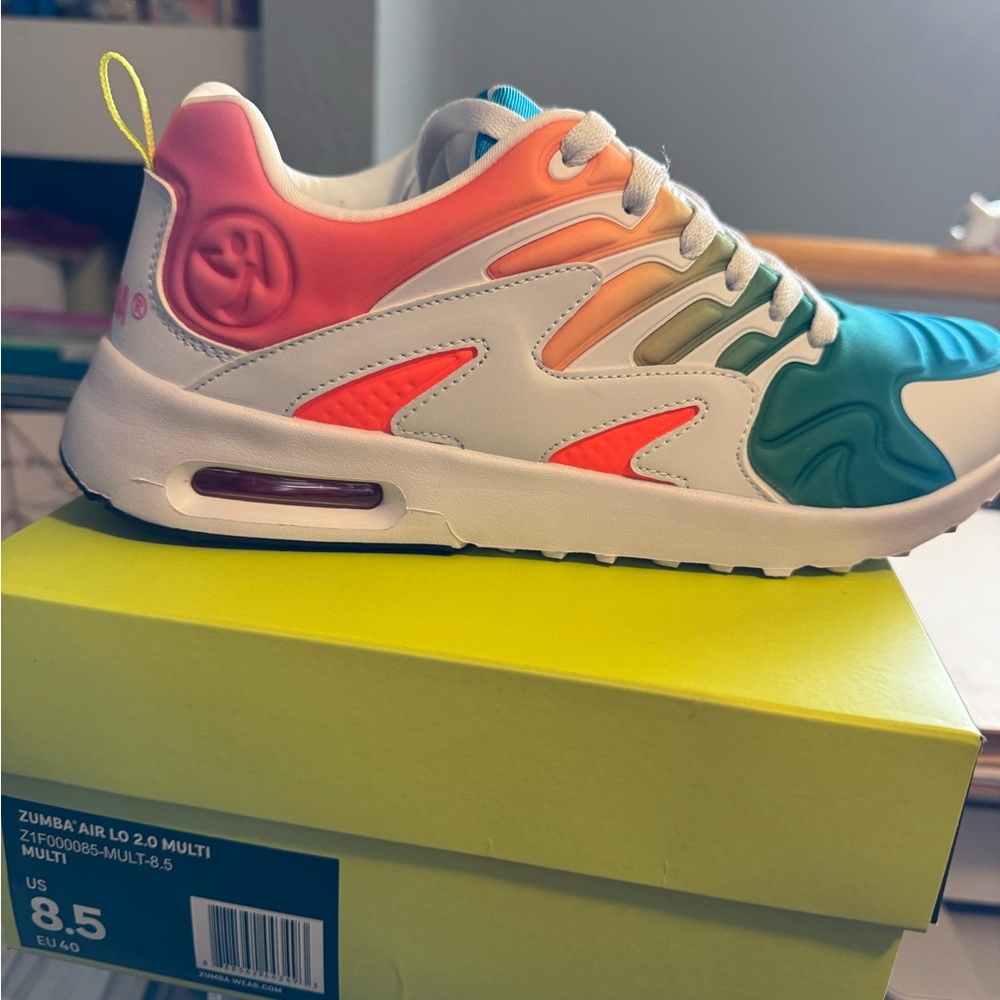 Zumba sneakers bnib